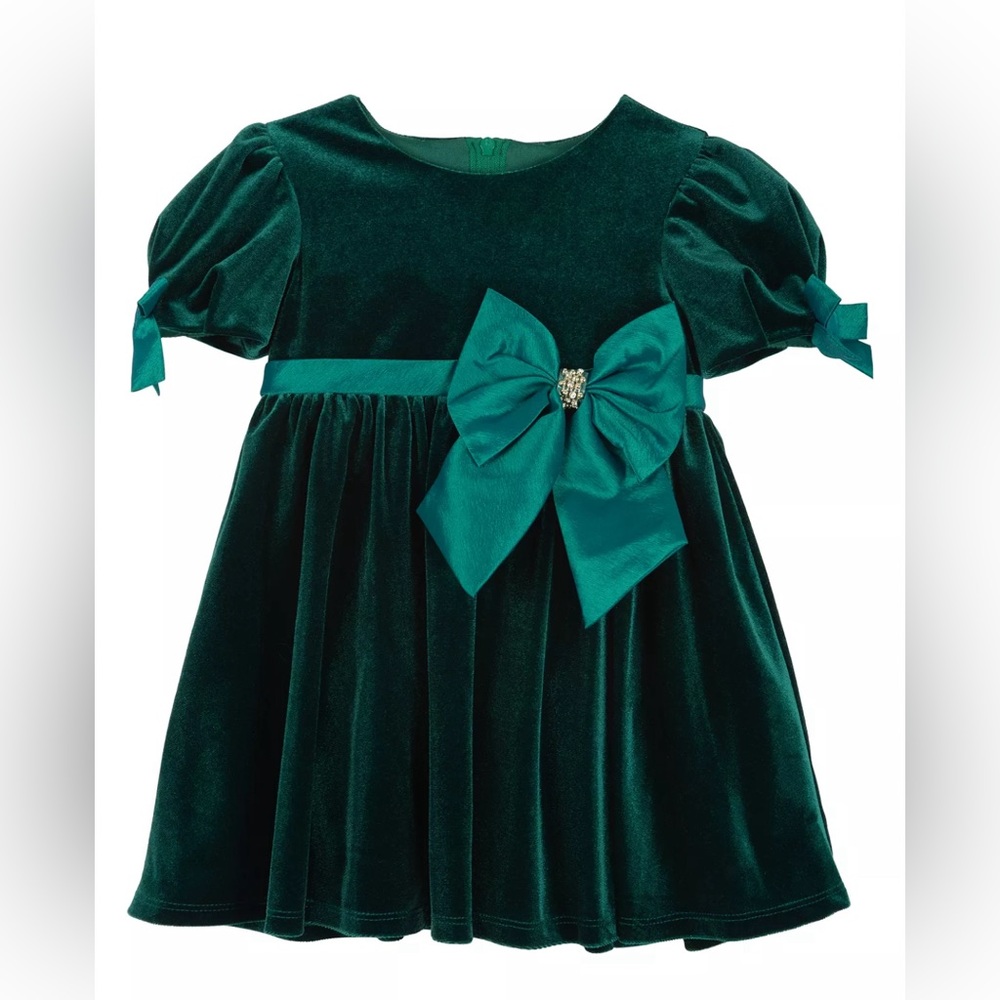 RARE EDITIONS Baby girl green velvet dress with matching diaper cover. Holiday